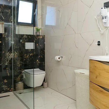 Amazing In With Sauna بيت للعطل