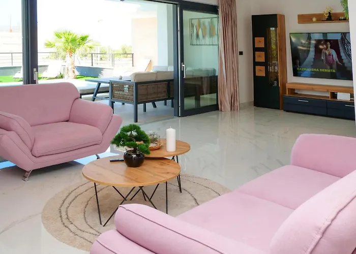 Amazing In With Sauna Feriehus Primošten