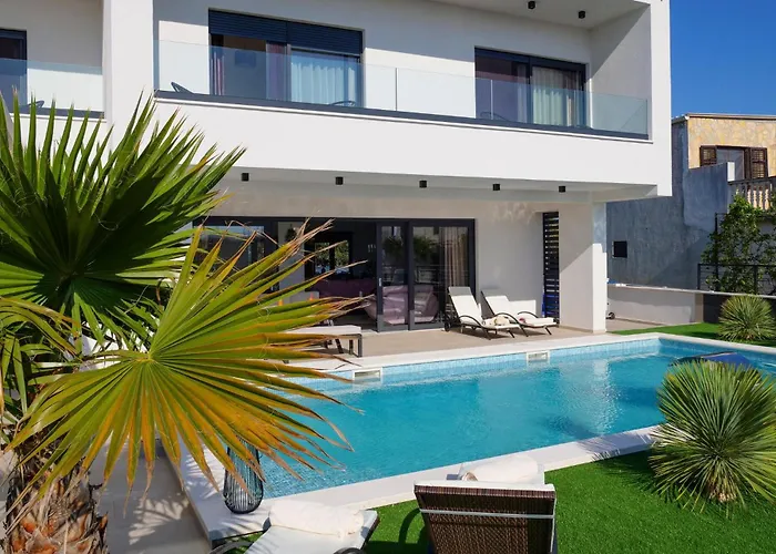 Amazing In With Sauna *